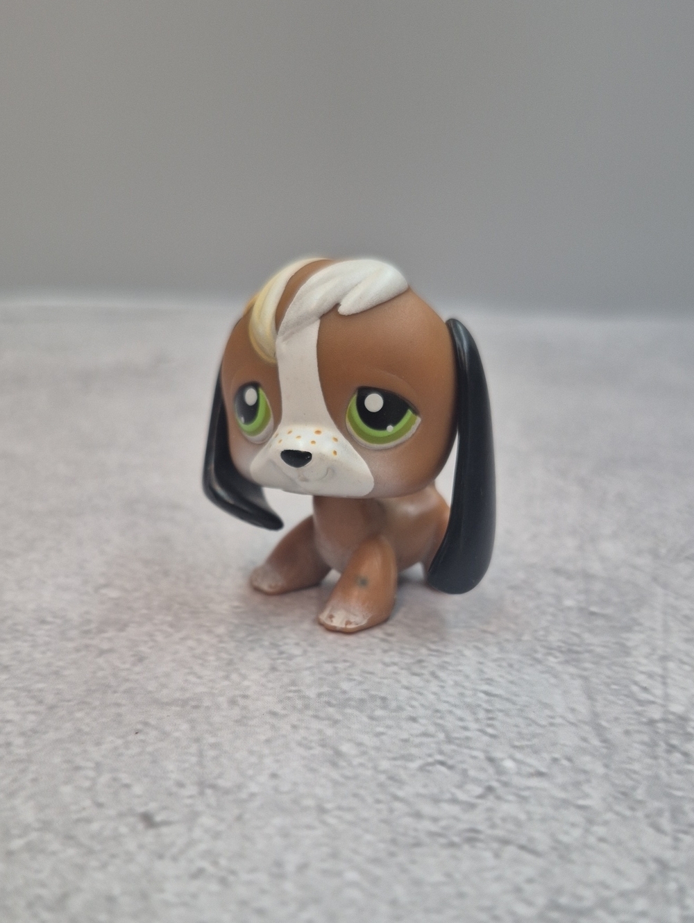 Littlest Pet Shop Beagle #113